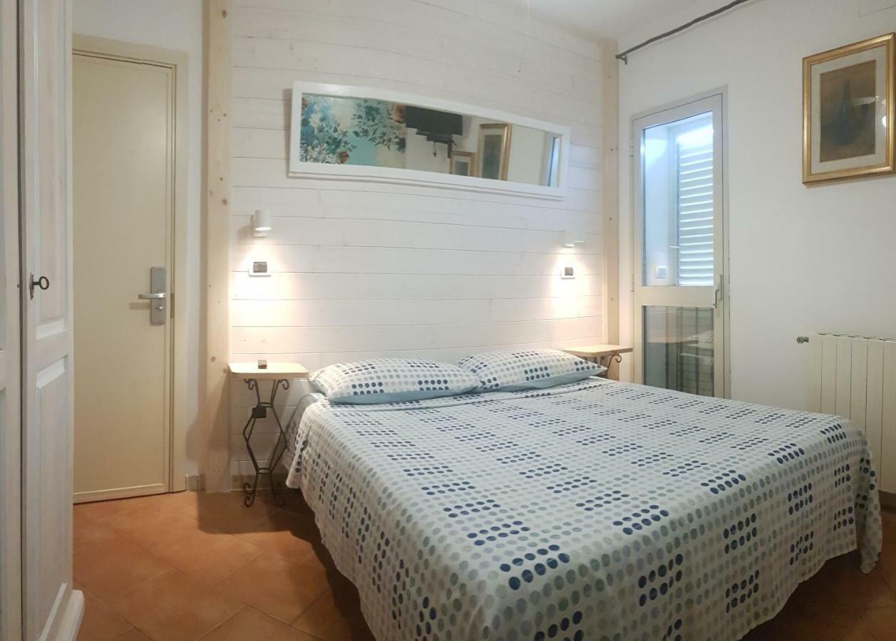 B&B Casa Derosas ゴルフォ・アランチ エクステリア 写真